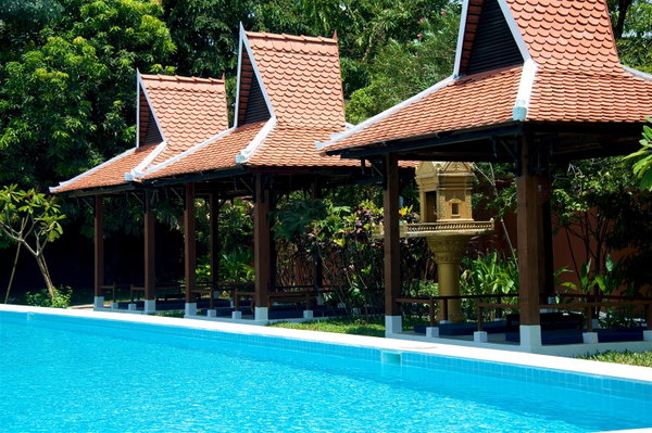 iRoHa Garden Hotel & Resort