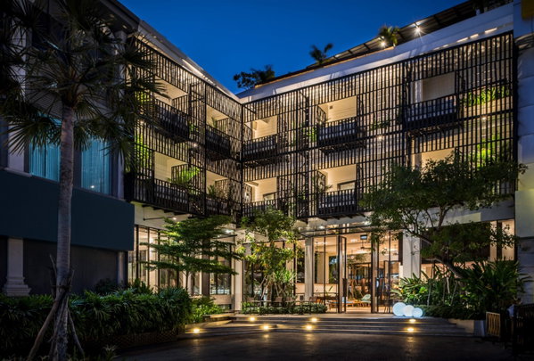 The Aviary Hotel