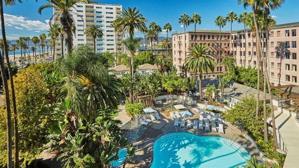 Fairmont Miramar Hotel & Bungalows