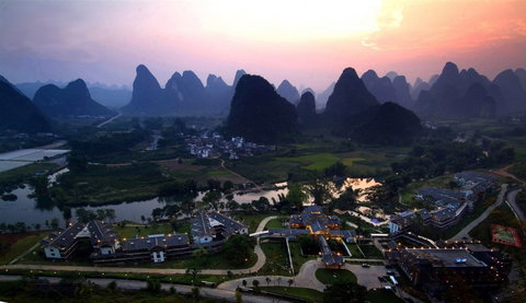 Yangshuo Guangyue Hua Hotel and Resort