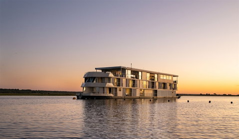 Zambezi Queen