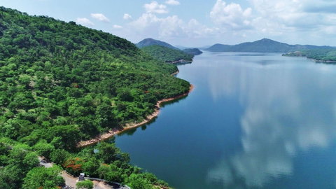 Ghana Classic Adventure: Cultural Festivals & National Parks