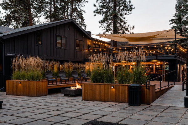 Coachman Hotel