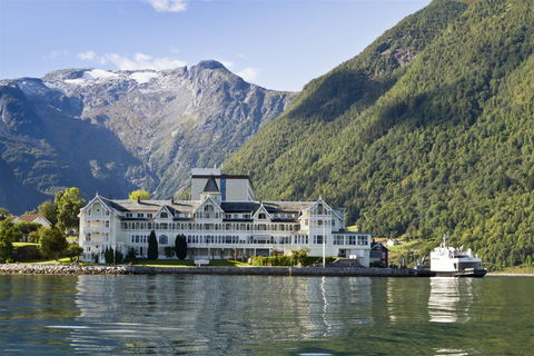 Kviknes Hotel