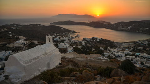 Sailing Greece - Santorini to Mykonos