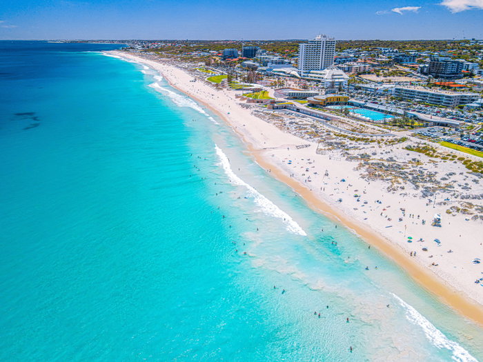 perth, beach, scarborough, aerial, ocean, sky, clouds, white, blue, indian, sand, waves, surf, sunshine, coastline, crystal, shoreline, western australia, dunes, kites, sailboats, breeze, clear, flags, vast, view, waters