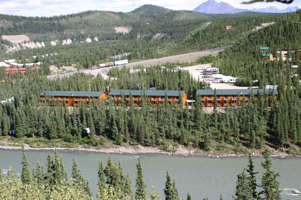 Denali Grizzly Bear Resort