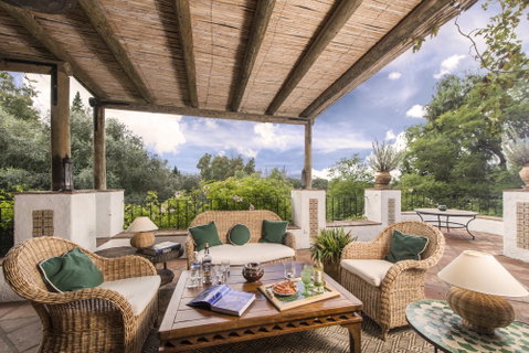 Premium: CV Villas