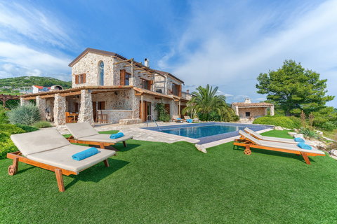Villa Holidays holidays