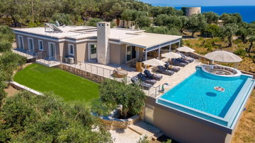 Villa Solstice