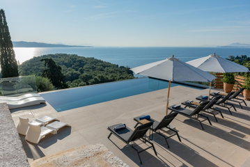 Villa Lefkothea