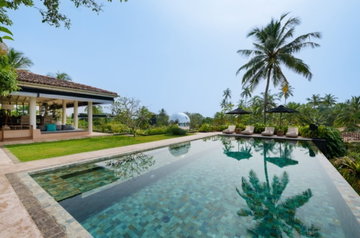 The Lake House