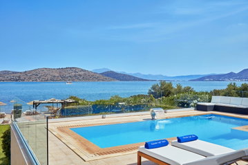 Elounda Gulf - Seafront Villa