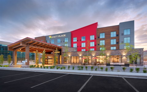 Hyatt Place Anchorage Midtown