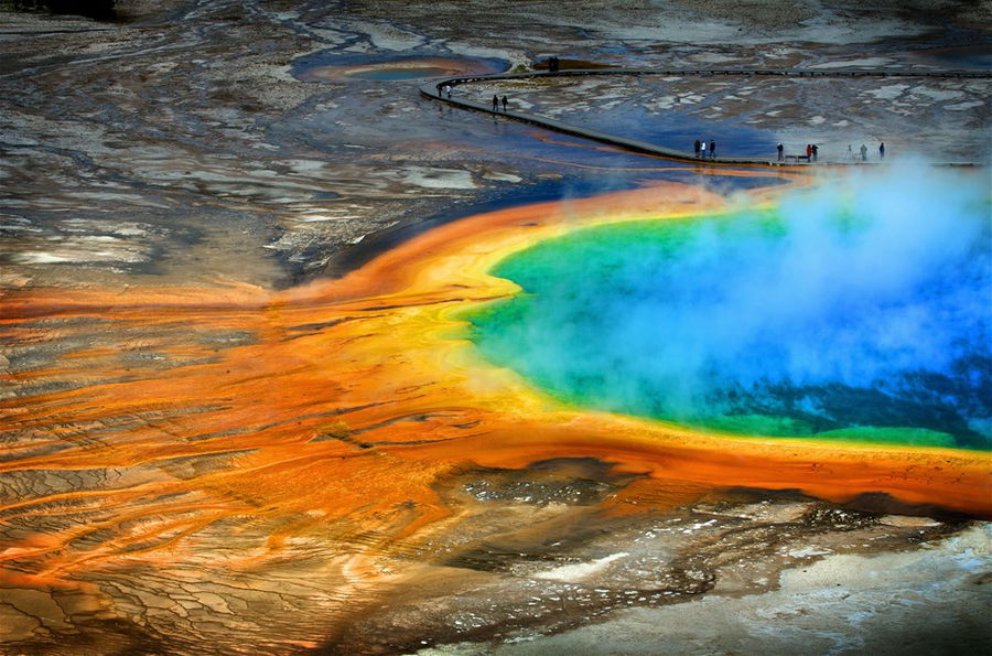 13. Yellowstone, Wyoming, USA