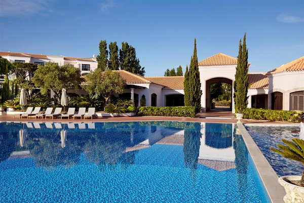 Pine Cliffs Residence - A Luxury Collection Resort