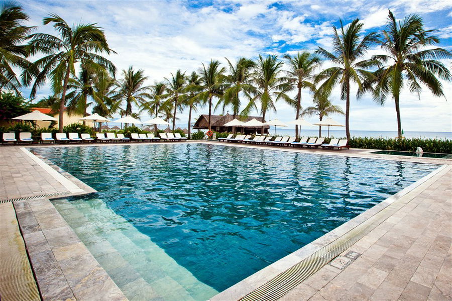 The swimming pool at the Victoria Hoi An Beach Resort & Spa