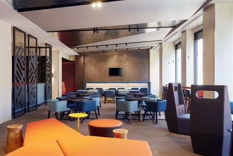 Holiday Inn Express Adelaide City Centre