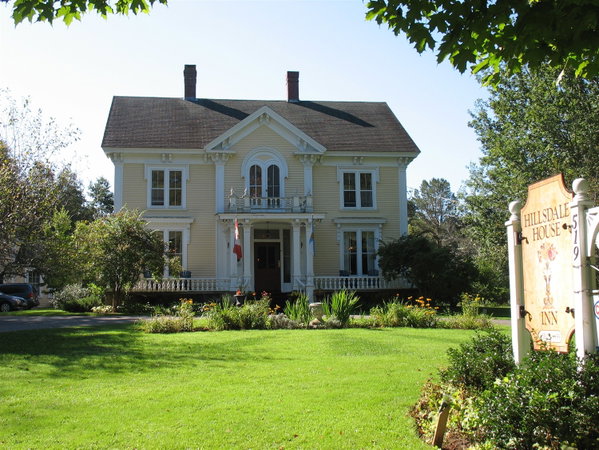 Hillsdale House Inn