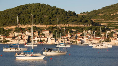 Sailing Croatia to Italy