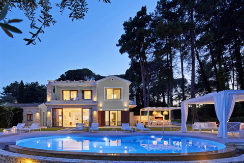 Ikos Dassia Villas