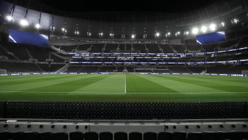 Tottenham Hotspur: London, Inside the Game