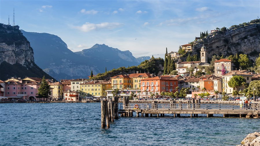 Lake view mountains, Lake Garda, Italy