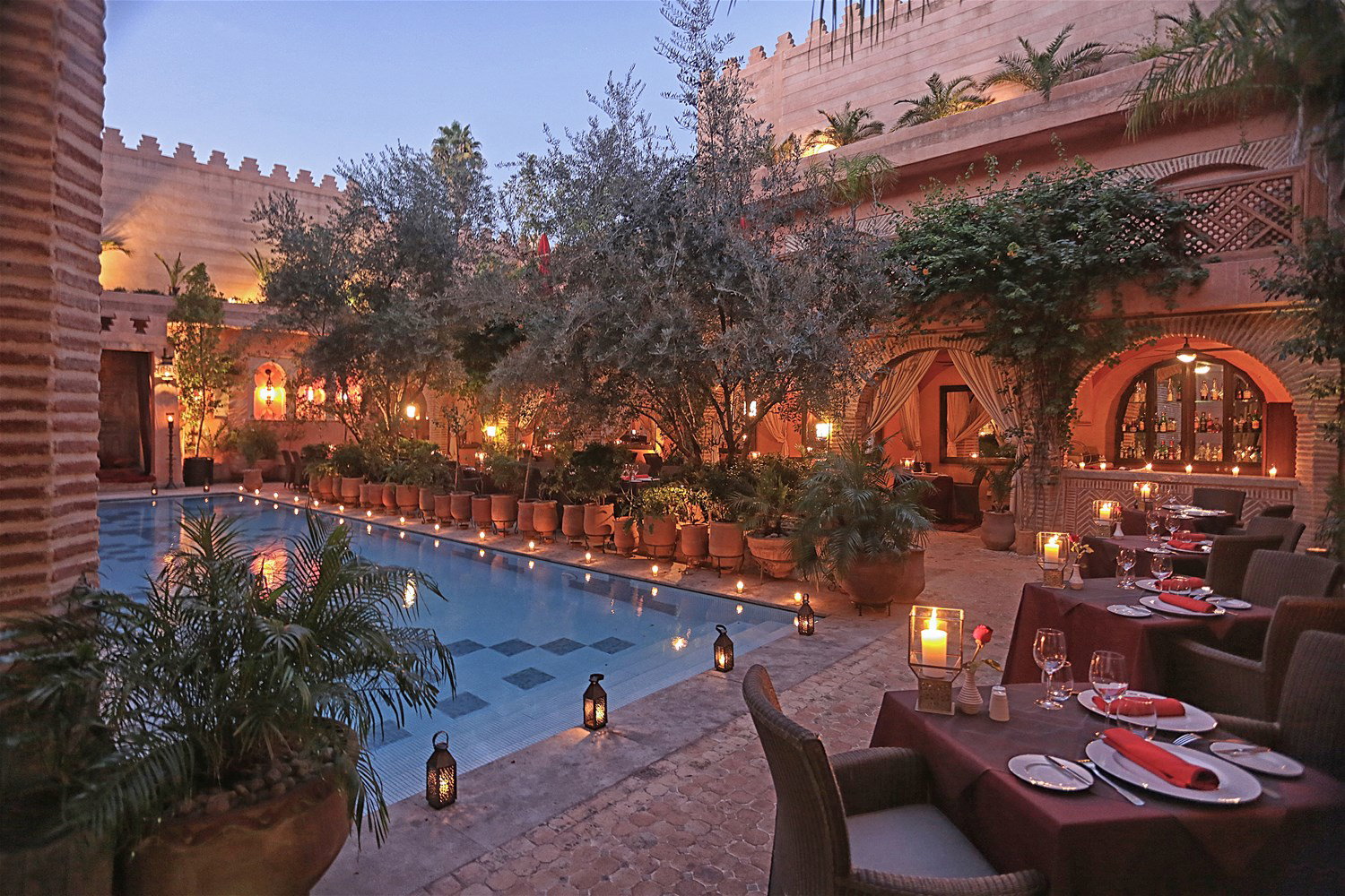 Bazén a zahrada hotelu La Maison Arabe v Marrákeši