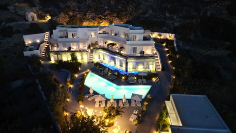 Relux Ios Hotel