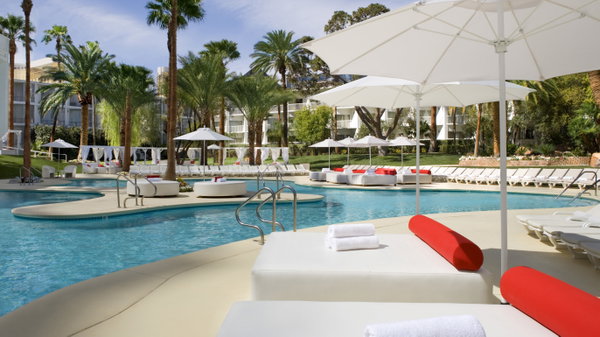 Tropicana Las Vegas a DoubleTree by Hilton