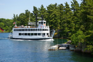 1,000 Islands Lunch Cruise