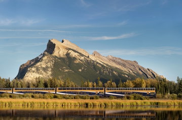 Rocky Mountaineer Journey through the Clouds Discovery Banff Westbound