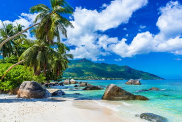 Island Hopping in the Seychelles (Denis, Mahe & Silhouette)