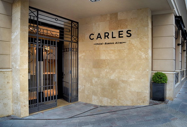 Carles Hotel
