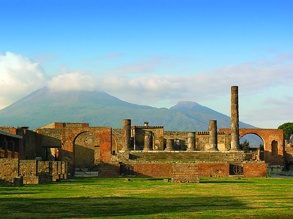 Pompeii, Sorrento & the Bay of Naples, Italy