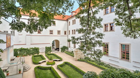 Augustine, a Luxury Collection Hotel