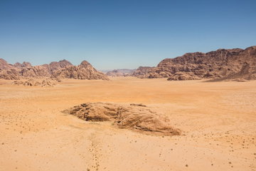 Cairo & Jordan Encompassed
