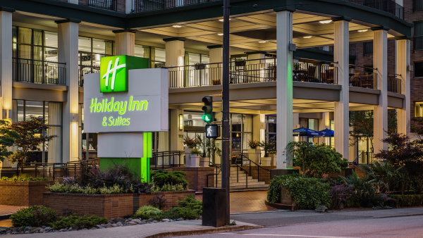 Holiday Inn & Suites Vancouver Downtown