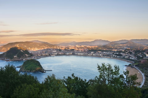 Across the Pyrenees: Coasts, Culture & Cuisine