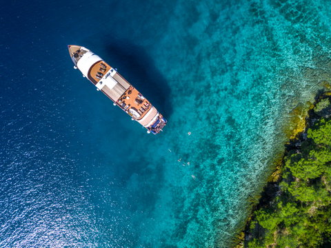 Island Hopping holidays