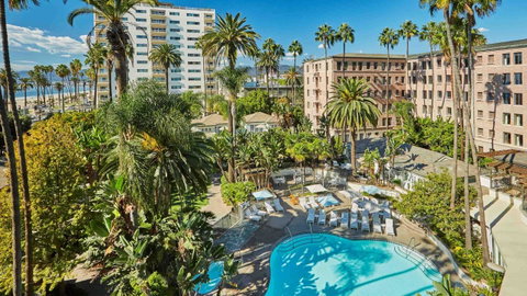 Fairmont Miramar Hotel & Bungalows