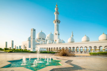 Abu Dhabi City & Desert Family Adventure