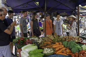 Private Hoi An Street Food Tour with a Local
