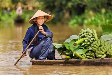 Vietnam Culture & Beach