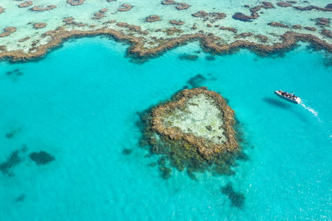 Islands of the Great Barrier Reef