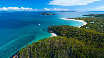 Keppel Bay Yeppoon Marina to Great Keppel Island Hideaway & VV