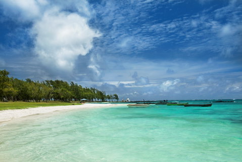 Sunrise Attitude, Mauritius