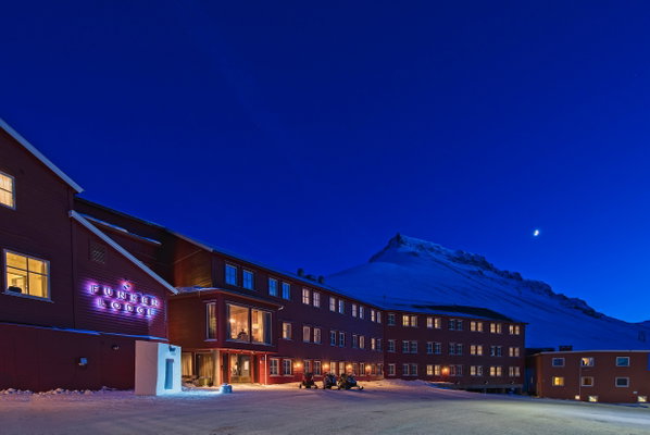 Svalbard in Autumn - Funken Lodge 3 or 4 Night Package