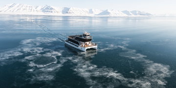 Oslo & Svalbard under the Midnight Sun