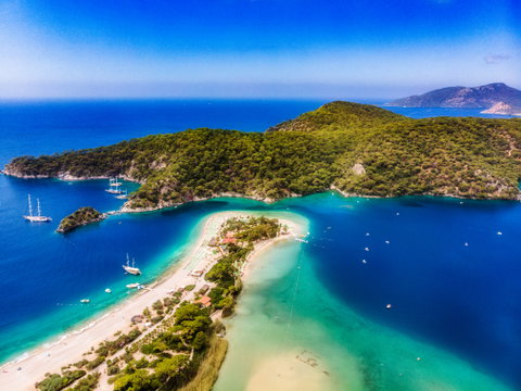 Honeymoons holidays